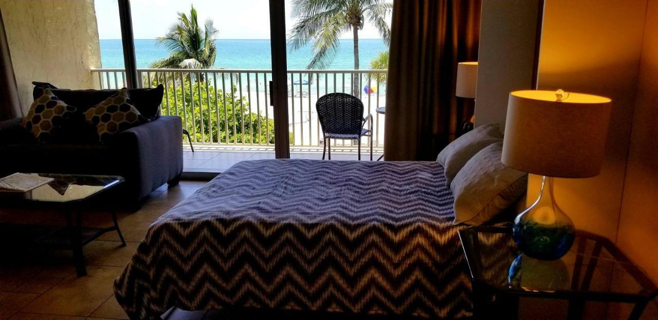 Beach And Sunset View From Your Balcony Longboat Key Exterior photo
